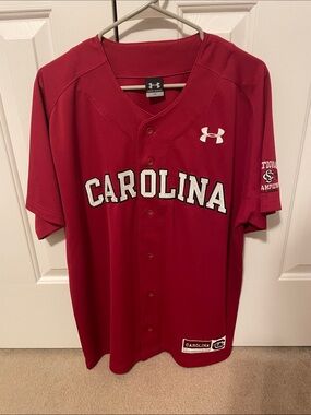 Under Armour Men's Garnet SC Gamecocks Team Baseball Jersey Medium (Like New)